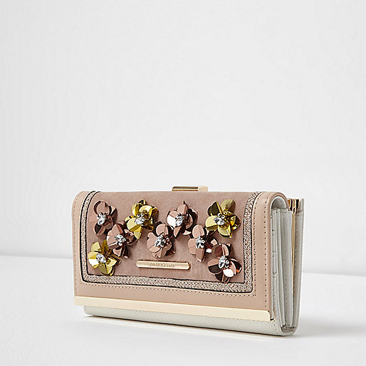 river island black fur trim coat,jacques-vertuk Shop Beige 3D flower clip top purse women 706014 river island black fur trim coat,jacques-vertuk Shop Beige 3D flower clip top purse women 706014