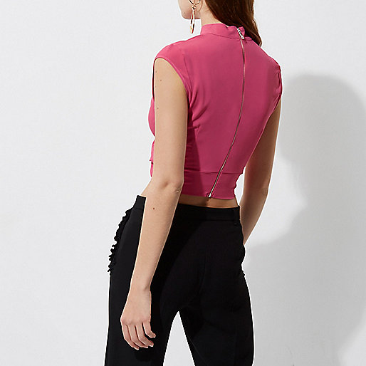 river island black quilted cross body bag,jacques-vertuk Shop Sale Bright pink twist front high neck crop top Crop Tops / Bralets Tops women river island black quilted cross body bag,jacques-vertuk Shop Sale Bright pink twist front high neck crop top Crop Tops / Bralets Tops women