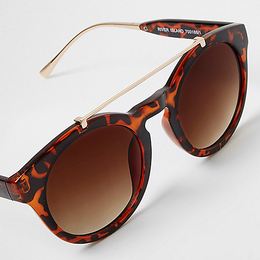river island monogram loafers,jacques-vertuk Ladies Clothes Sale Brown tortoiseshell brow bar round sunglasses Round Sunglasses Sunglasses women river island monogram loafers,jacques-vertuk Ladies Clothes Sale Brown tortoiseshell brow bar round sunglasses Round Sunglasses Sunglasses women
