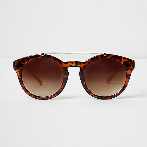 jacques-vertuk Brown tortoiseshell brow bar round sunglasses 700186 women Sunglasses Round Sunglasses jacques-vertuk Brown tortoiseshell brow bar round sunglasses 700186 women Sunglasses Round Sunglasses