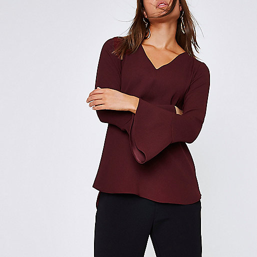 river island white mini dress,jacques-vertuk Online Burgundy long bell sleeve frill back top Blouses Tops women river island white mini dress,jacques-vertuk Online Burgundy long bell sleeve frill back top Blouses Tops women
