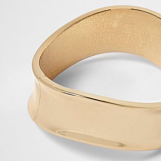 ripped molly jeans,jacques-vertuk Exclusive Dresses Gold tone wavy cuff bracelet Bracelets Jewelry women ripped molly jeans,jacques-vertuk Exclusive Dresses Gold tone wavy cuff bracelet Bracelets Jewelry women