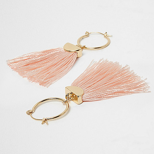 river island blush pink dress,jacques-vertuk Looks Light pink and gold tone tassel hoop earrings Earrings Jewelry women river island blush pink dress,jacques-vertuk Looks Light pink and gold tone tassel hoop earrings Earrings Jewelry women
