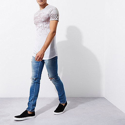 black ri monogram jacquard weekend bag,jacques-vertuk Online White fade print muscle fit T-shirt men 303991 black ri monogram jacquard weekend bag,jacques-vertuk Online White fade print muscle fit T-shirt men 303991