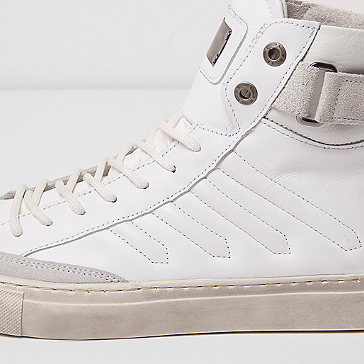 river island small side bag,jacques-vertuk Ireland White Premium leather hi top sneakers men 300766 river island small side bag,jacques-vertuk Ireland White Premium leather hi top sneakers men 300766