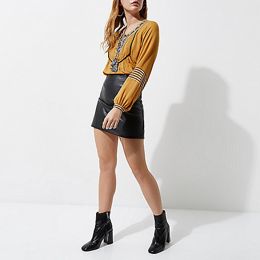 river island white chunky sandals,jacques-vertuk Grey Suede Dress Yellow embroidered tassel long sleeve top Blouses Tops women river island white chunky sandals,jacques-vertuk Grey Suede Dress Yellow embroidered tassel long sleeve top Blouses Tops women