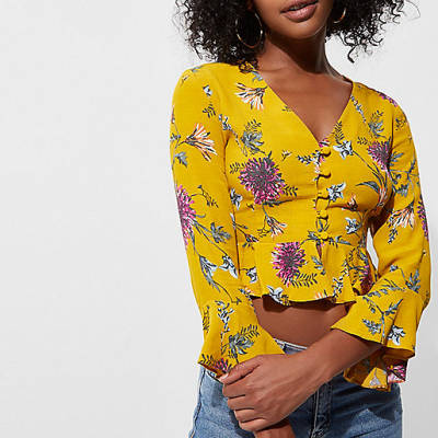 river island black chain bag,jacques-vertuk Ladies Jackets And Coats Yellow floral frill long sleeve crop top Crop Tops / Bralets Tops women river island black chain bag,jacques-vertuk Ladies Jackets And Coats Yellow floral frill long sleeve crop top Crop Tops / Bralets Tops women